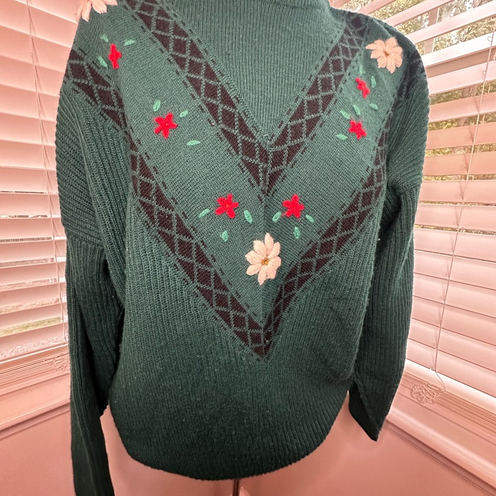 Maser Sweater mock neck  Vintage Euro Sz 38 Made in Austria